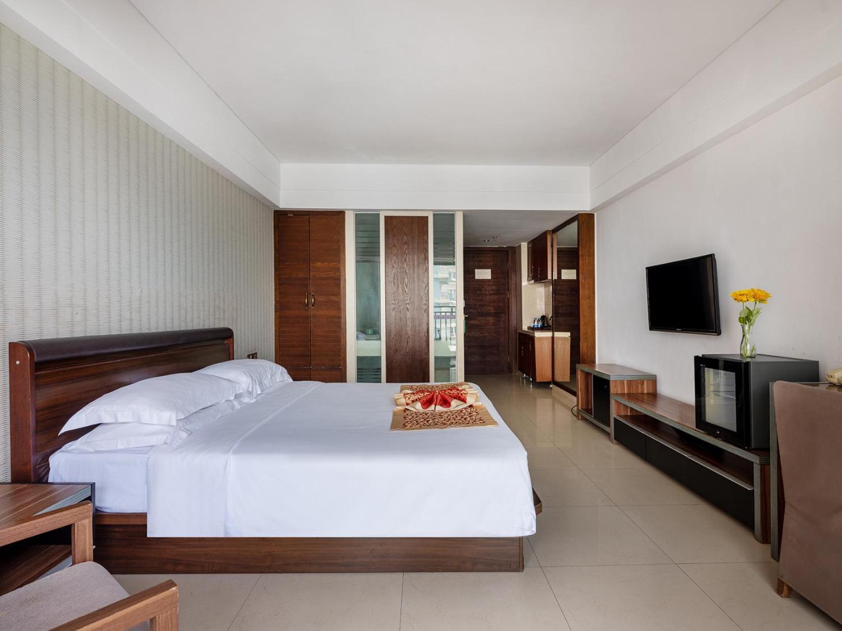 Barry Boutique Hotel Sanya Exterior photo